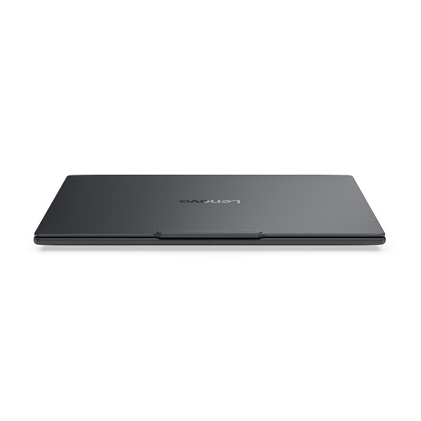 Lenovo Yoga 9 Pro - 15.3" OLED, NVIDIA RTX Spark N1X-675, 64 oben