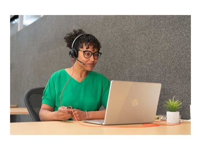 Poly Blackwire 8225 - Headset - USB-C  links links